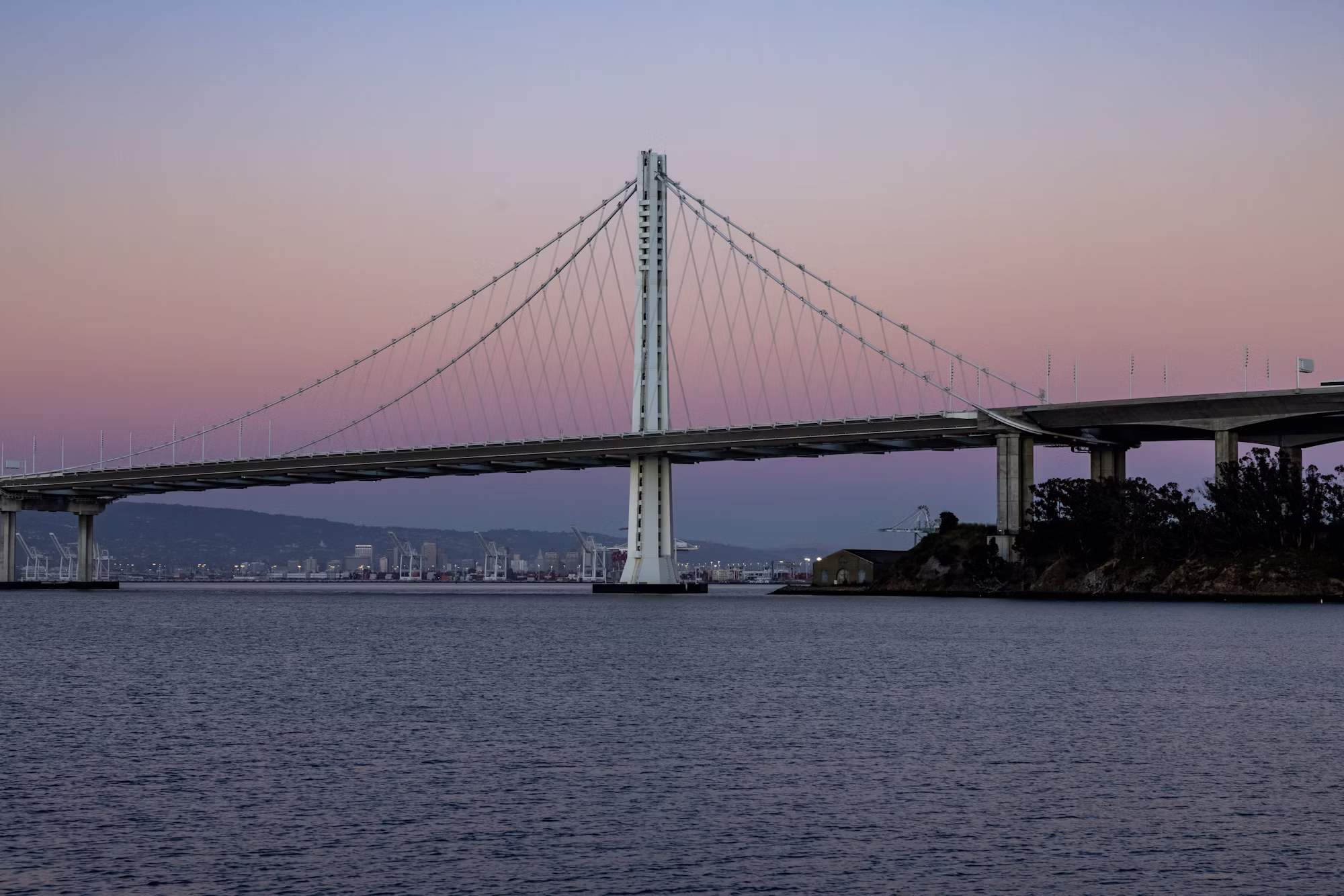 Prihodnost obnovljive energije: inovacije in vplivi  počitnice